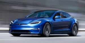 Tesla predstavila naročnino za »avtonomno« vožnjo